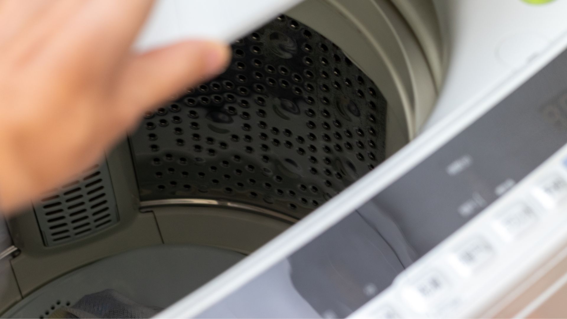 Maytag washer lights up but won't start A troubleshooting guide
