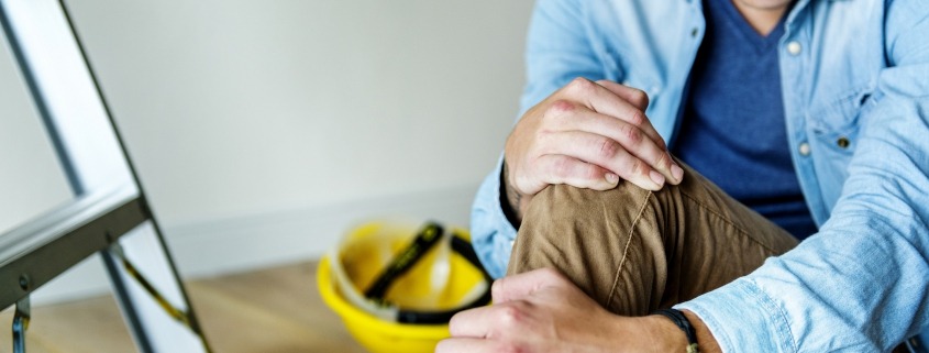 Injured man photo by rawpixel.com on Freepik