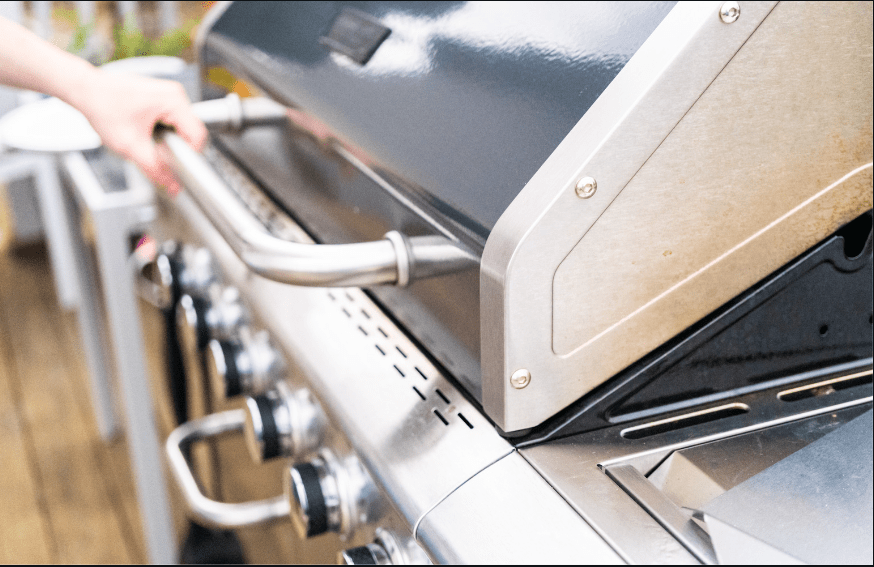 Kitchenaid grill outside displaying E1 Error Code
